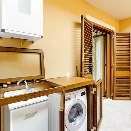 Calipso Seaview Flat With Private Parking Appartamento Taormina